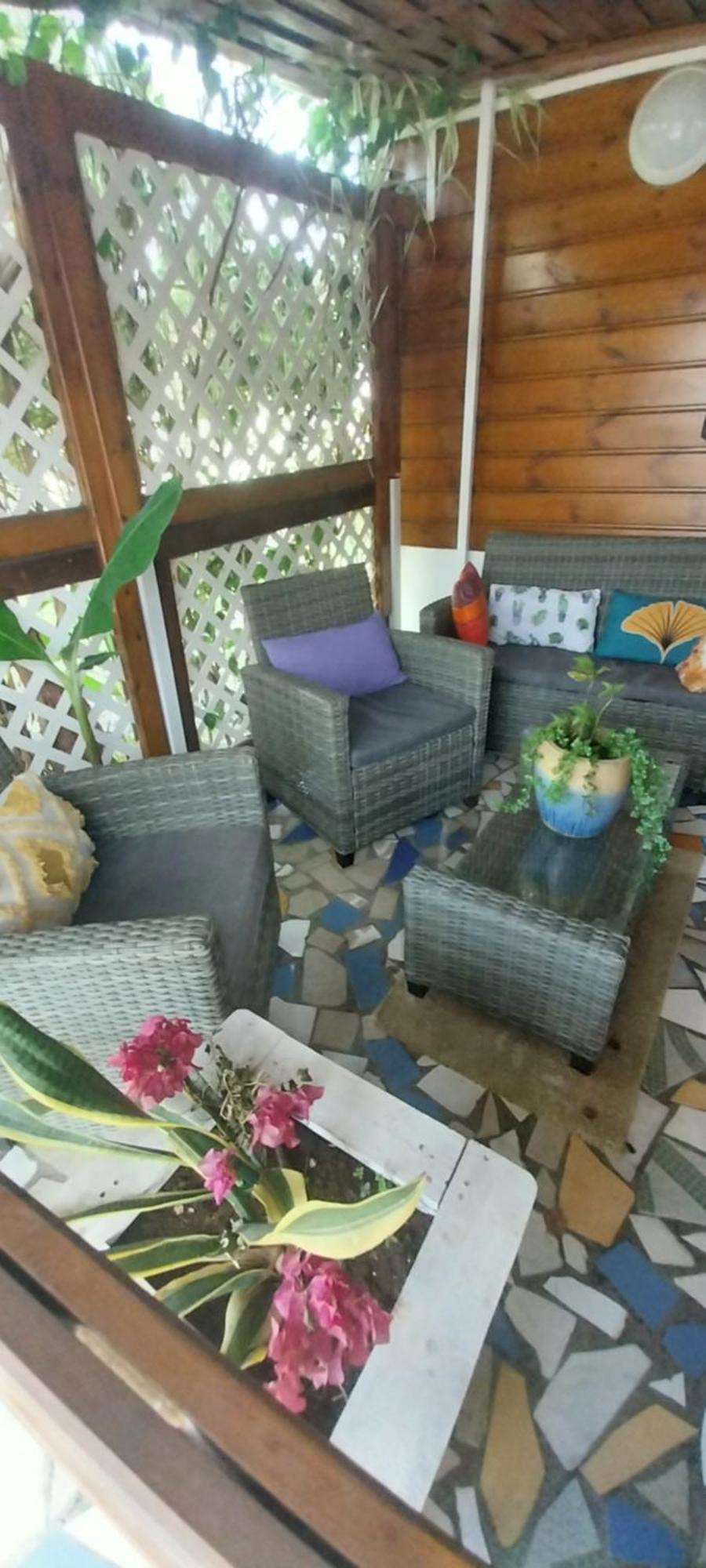 Le Cosy Bungalow De Lili / 5Min De L'Aeroport Les Abymes Buitenkant foto